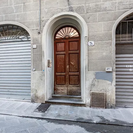 Appartamento The Florentine Rooftop - Santo Spirito Experience Firenze